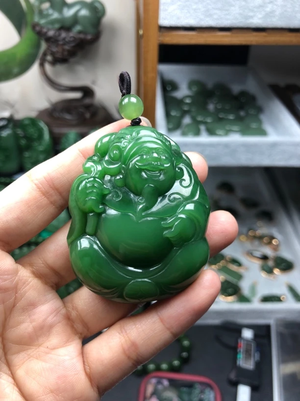 和田玉碧玉挂件财神