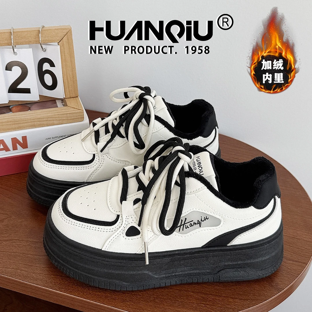 环球黑白加绒板鞋女2025新款冬季保暖二棉鞋子厚底百搭学生休闲鞋