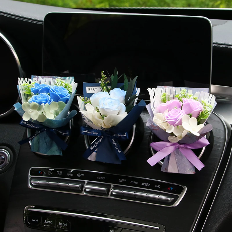 车载香薰汽车出风口装饰干花小花束车内空调香水玫瑰香皂饰品摆件