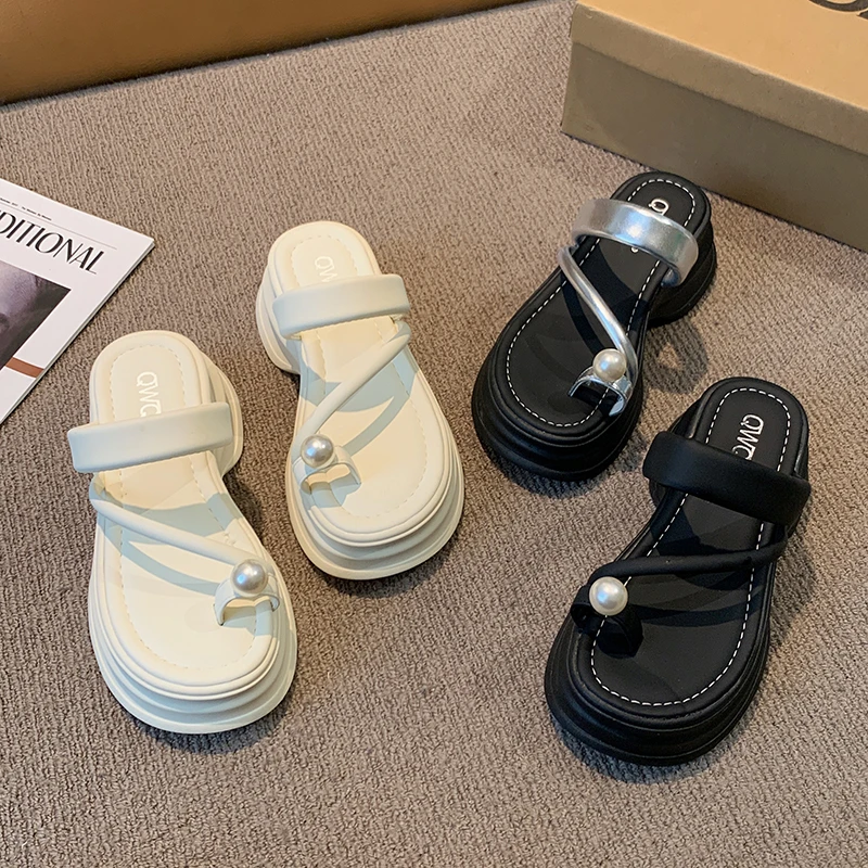 贾不假品牌-露趾拖鞋女外穿2024夏季新款厚底珍珠ins风休闲凉拖鞋