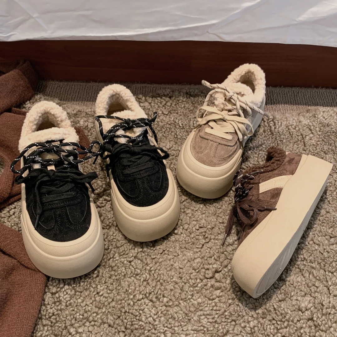 现货贾不假休闲鞋女士2025冬季新款网红复古时尚厚底轻便加绒板鞋