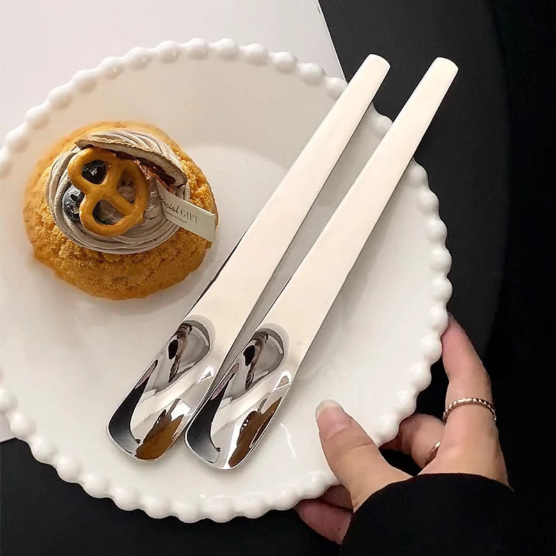 304不锈钢甜品勺子吃蛋糕勺高颜值平头精致酸奶方头网红ins咖啡勺