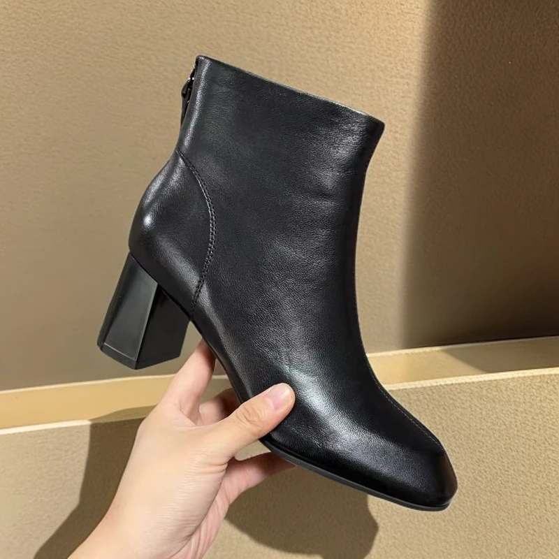 1342-C10-单里新款高帮靴子女粗跟小短靴欧货时尚马丁靴英伦风