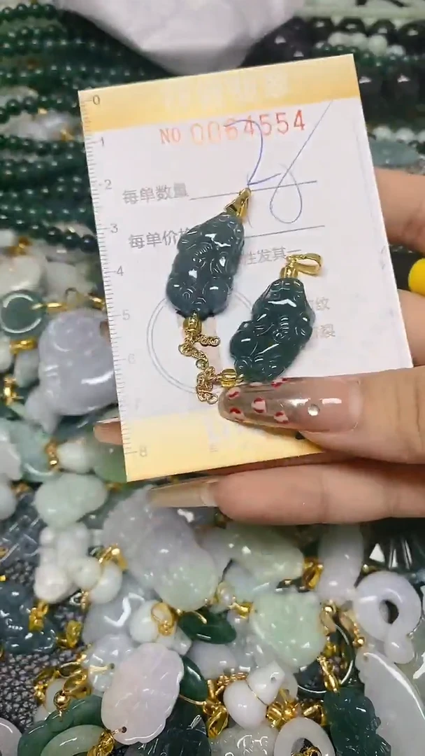 【闪购商品】翡翠颈饰未镶嵌闪购0064554