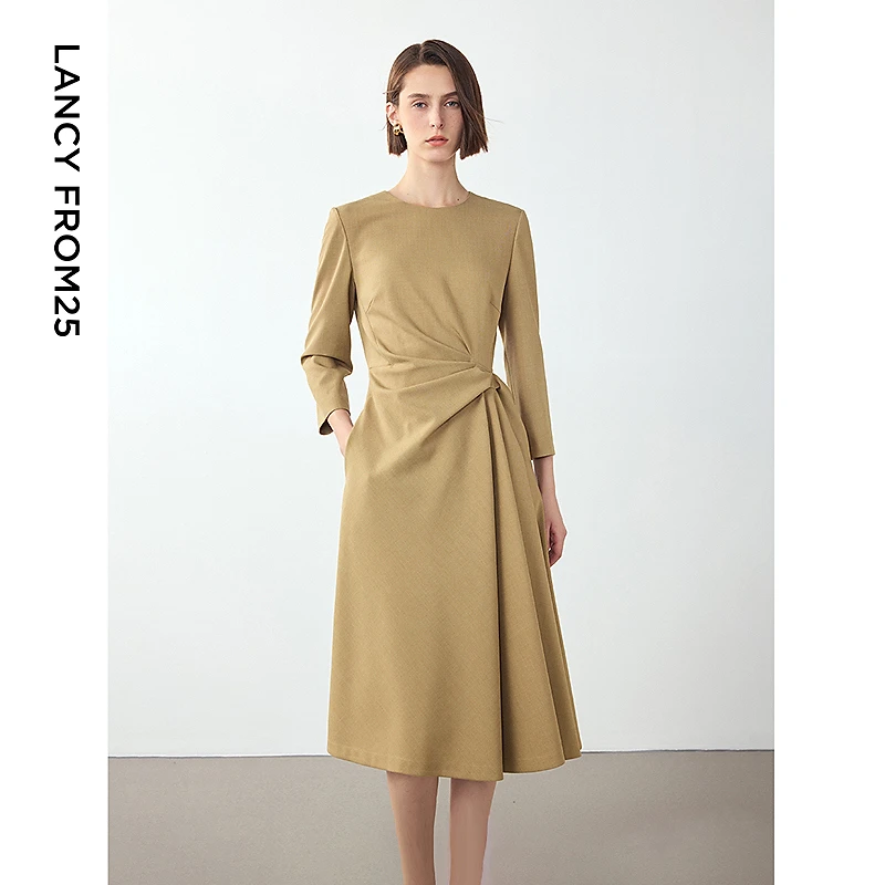 朗姿2024冬季新款法式设计感收腰中长款气质轻礼连衣裙高级感裙子