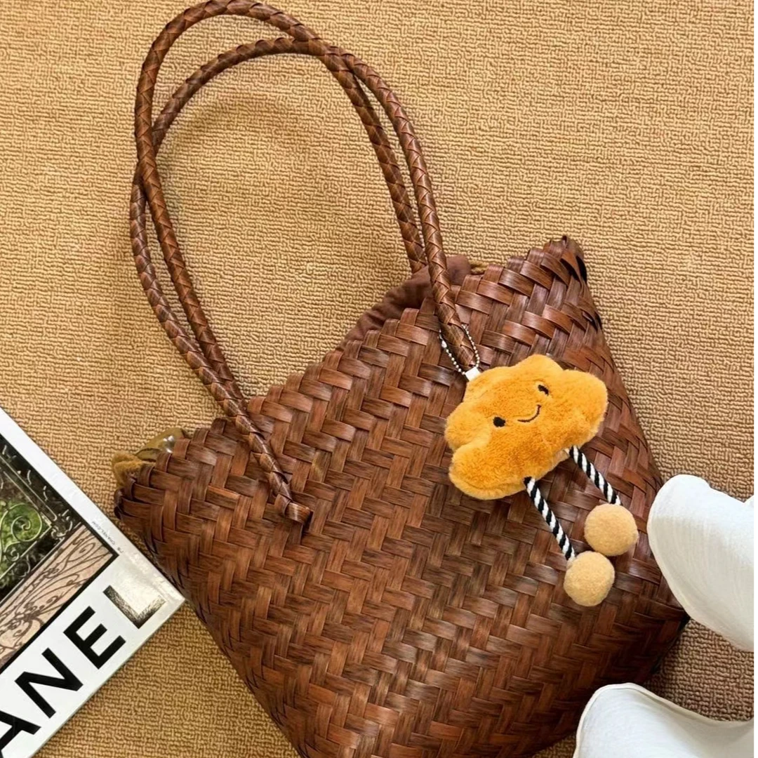 海边度假休闲编织包2025夏季新款手编腋下女包藤条编织