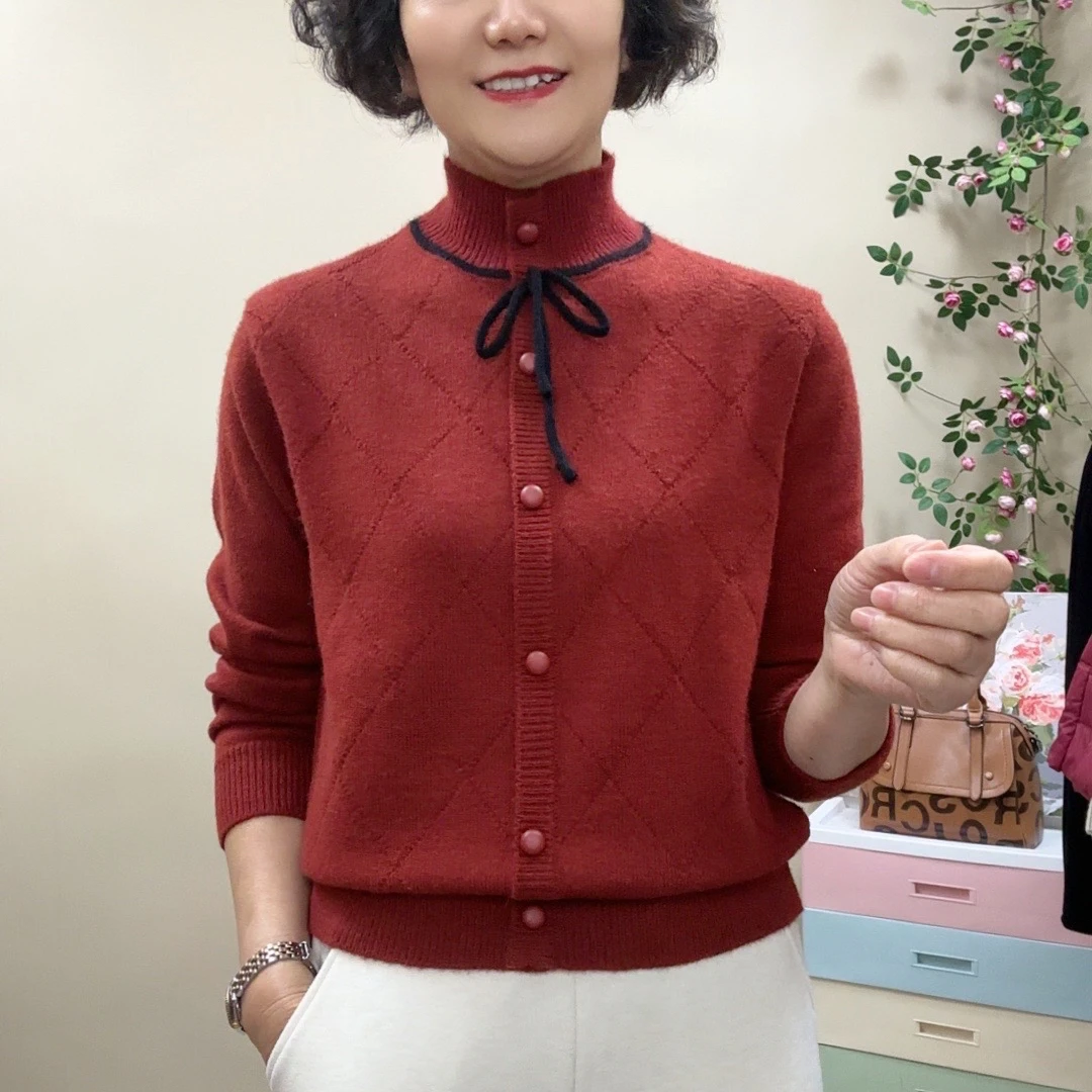 百搭圆领时尚女2024新品圆领套头气质蝴蝶结排扣针织毛衫洋气舒适