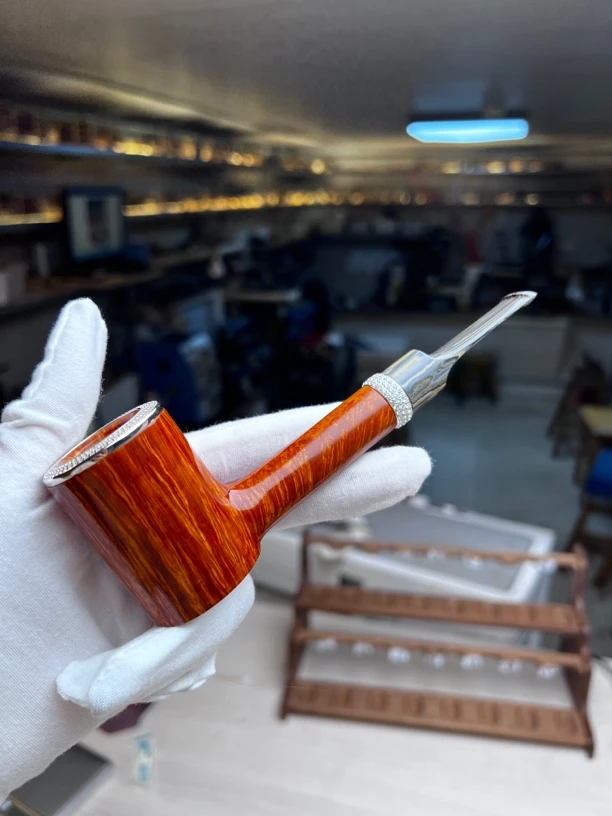 焦师傅光面浅色好纹理坐斗石楠木烟斗