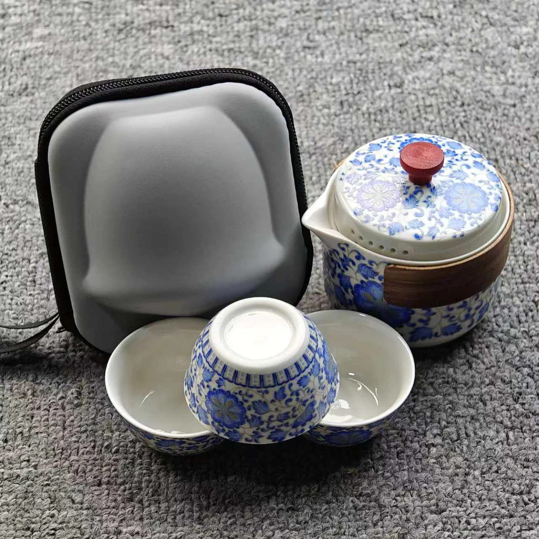 缠枝莲团花三杯旅行套D42