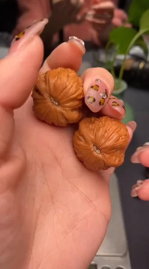 【闪购商品】文玩核桃把件铁锤30左右