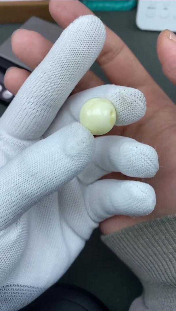 【闪购商品】蜜蜡裸石未镶嵌蜜蜡配饰