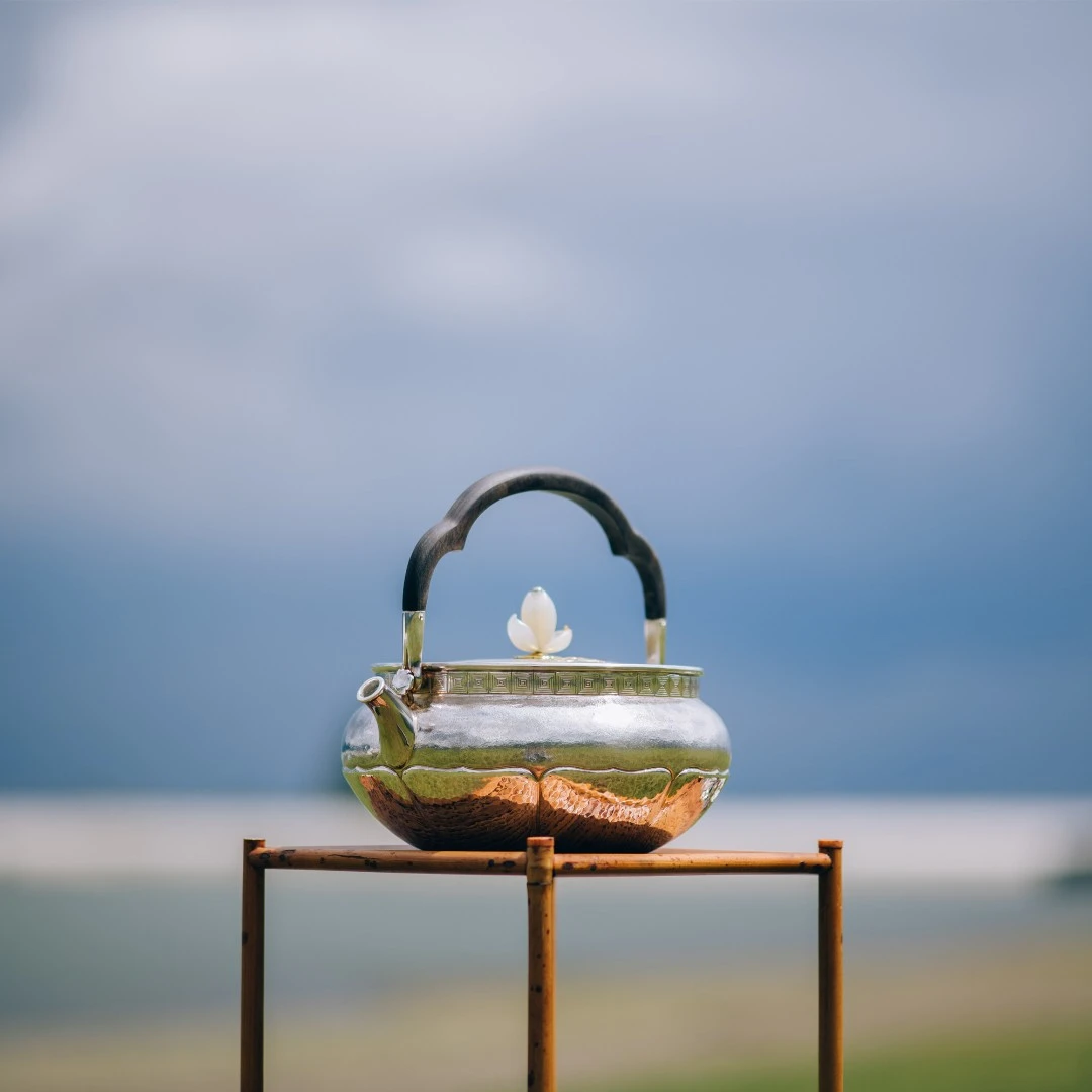 洪继科制金荷妙莲烧水银壶-新年