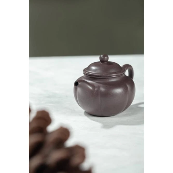 《天青筋纹掇球》- 150cc-紫砂壶-pbh