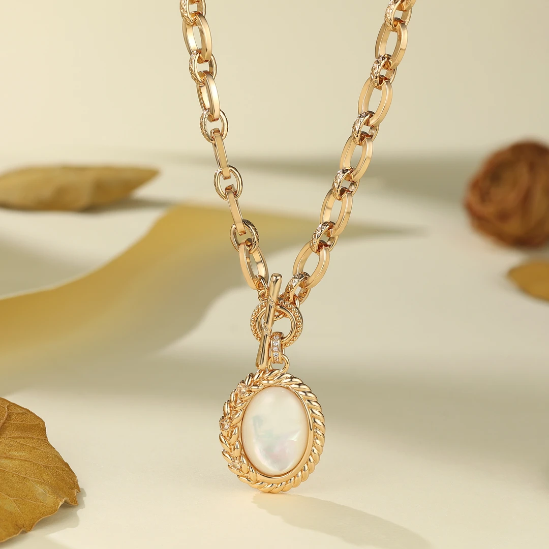 合金项链 金色精致气质轻奢时尚百搭复古简约镶嵌  M019923