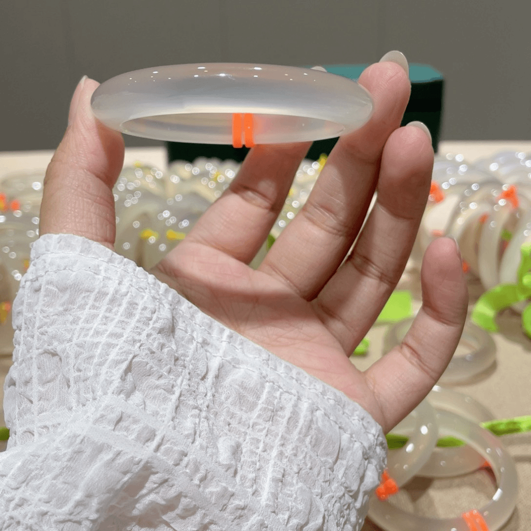 玛瑙/玉髓手镯未镶嵌人**梦