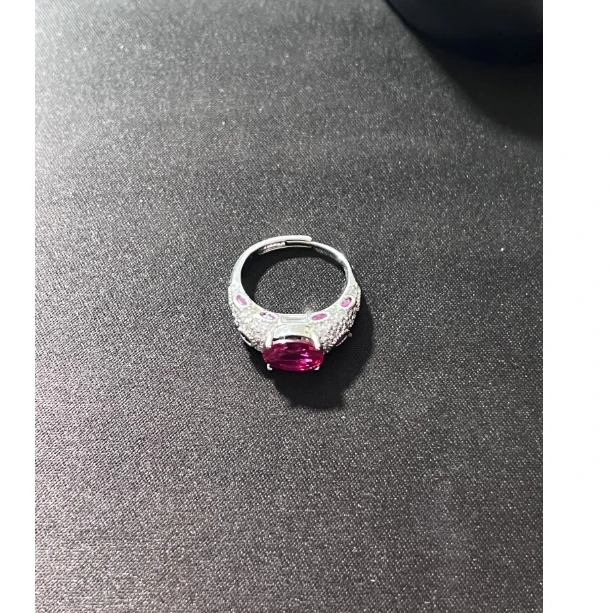HBJ888   JIEZHI   戒指