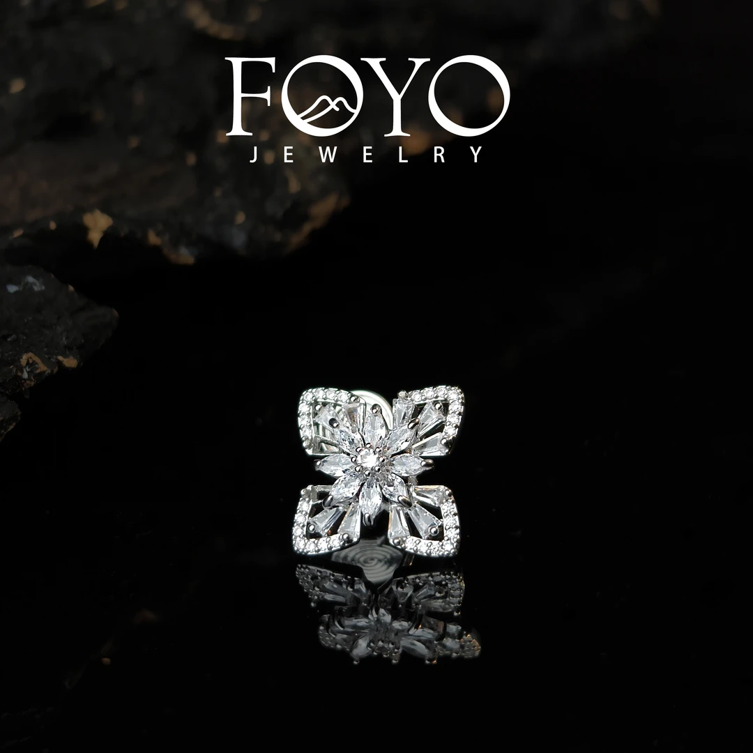 0088满镶四叶花耳骨夹