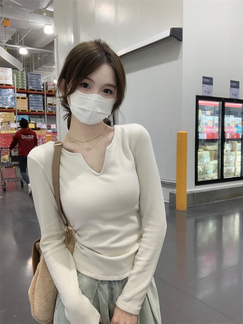 舒适收腰内搭V领胸垫带磨毛显瘦保暖上衣打底衫女小韩系女士亲肤