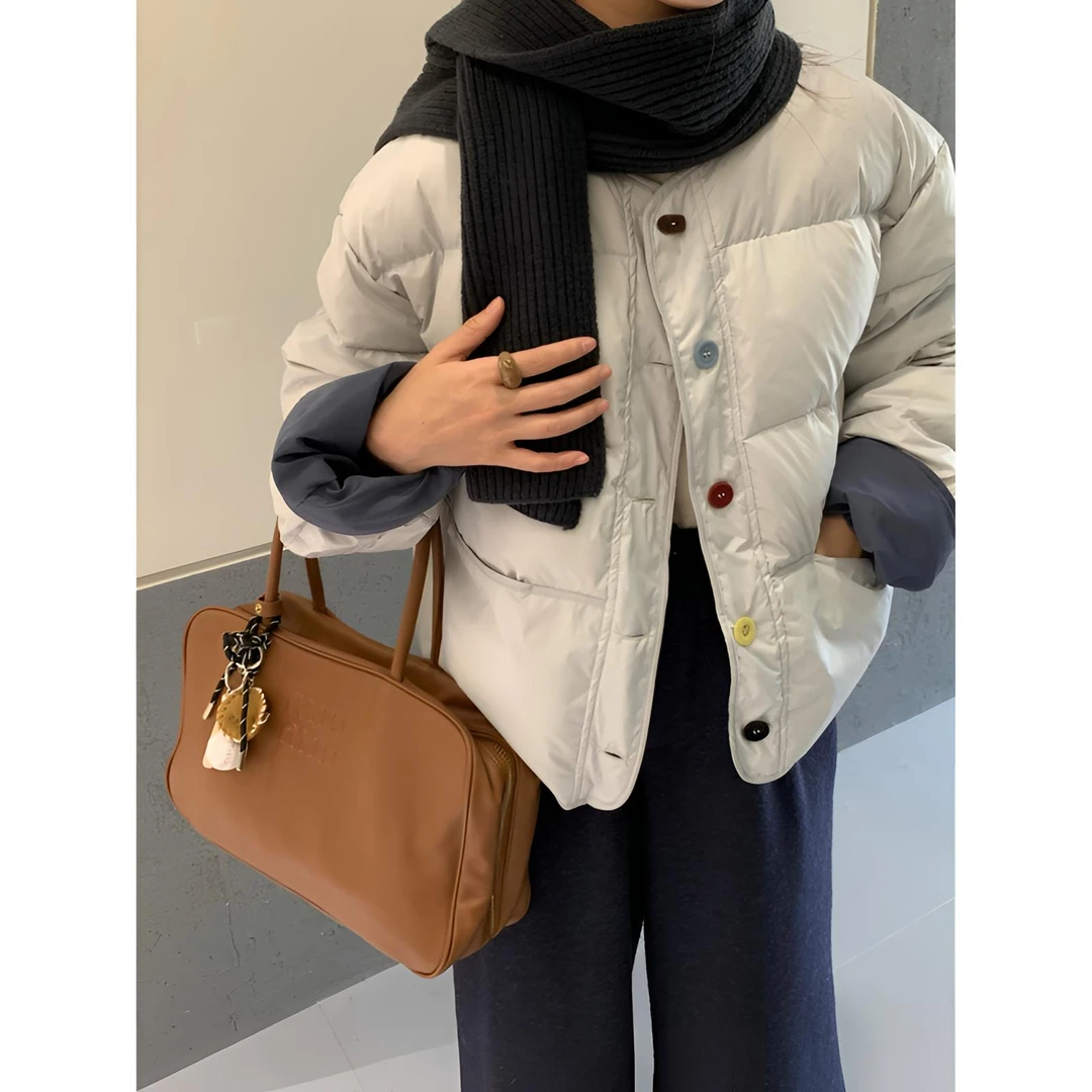 （配围巾）雾霾蓝撞色拼接羽绒服女秋冬2024新款韩版宽松设计感厚