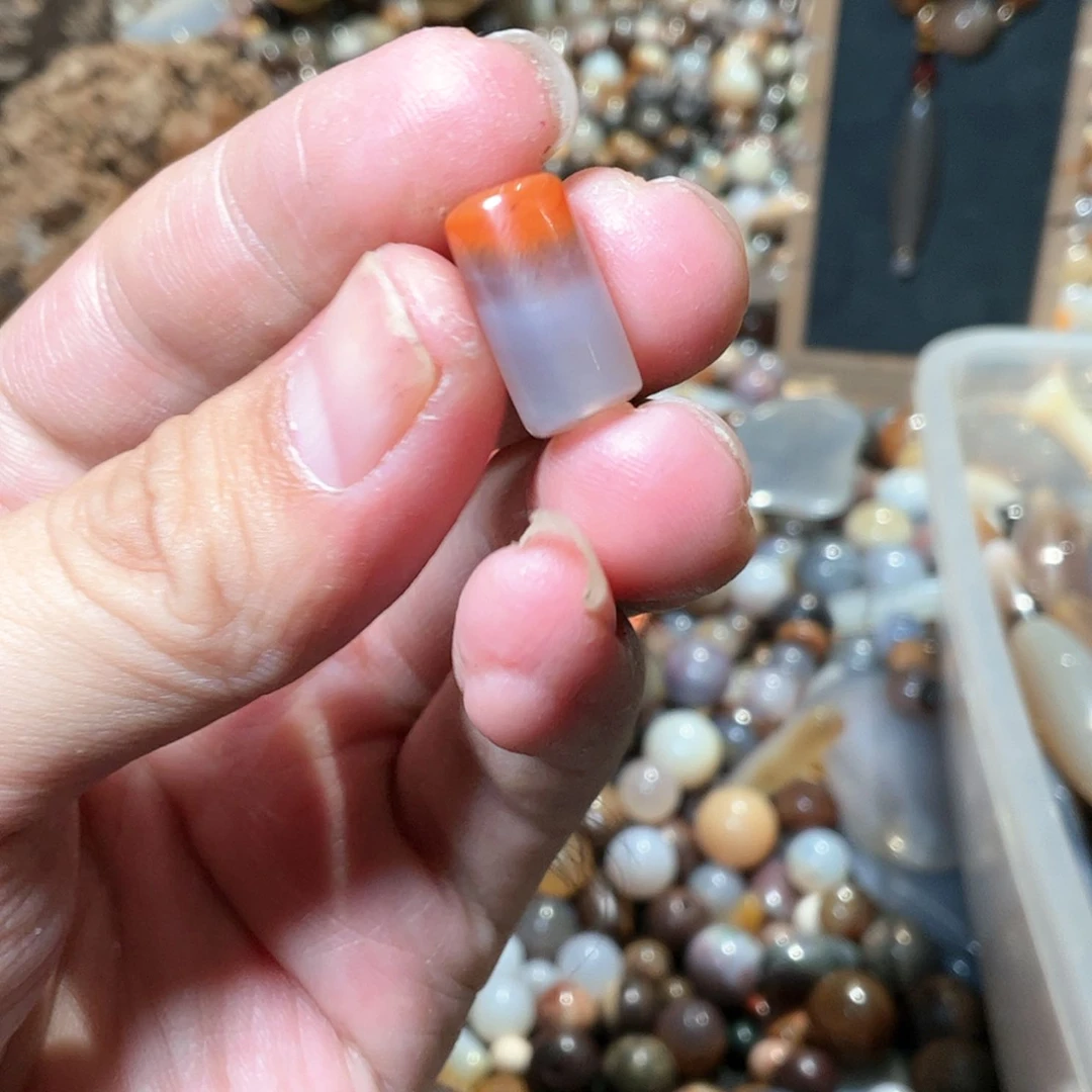 【闪购商品】玛瑙/玉髓珠宝奇石合金