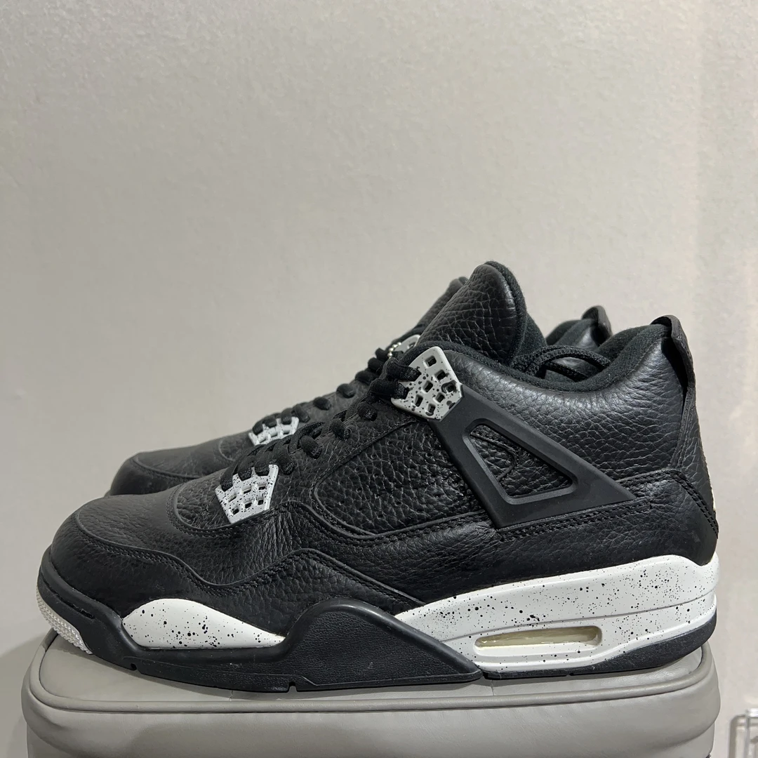 aj4奥利奥/码/全新原盒/已鉴定/