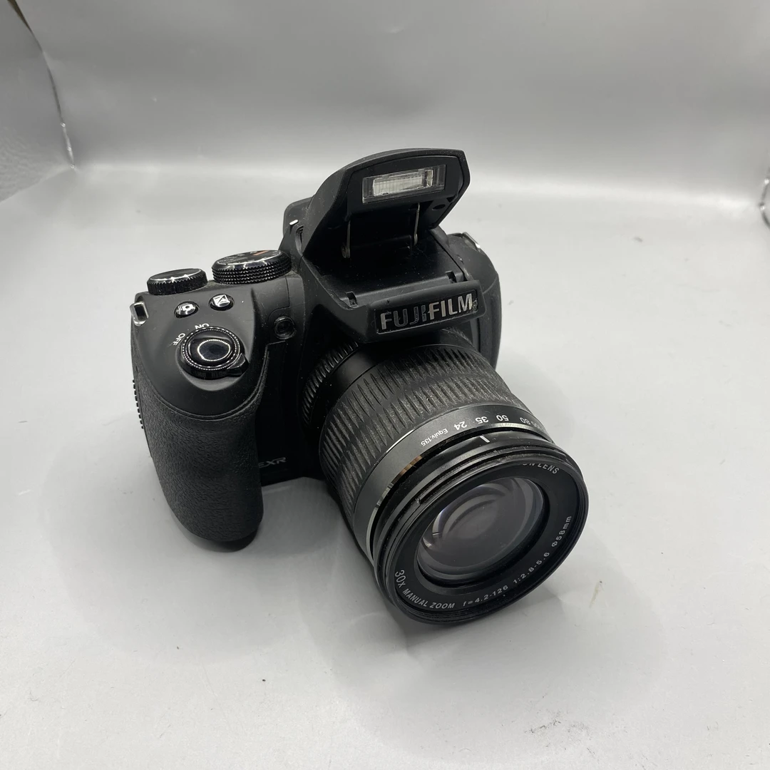 9新 Fujifilm/富士 HS30    高端长焦30倍光学变！ （缺电池盖）
