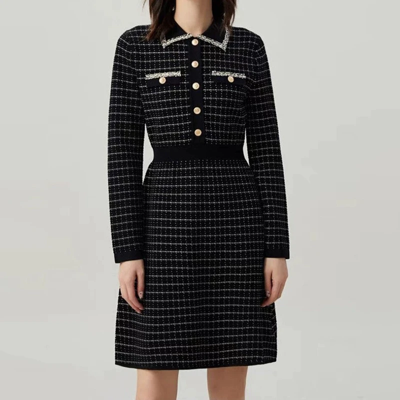 商场同款2025秋冬新款翻领复古长裙小香风针织收腰连衣裙女