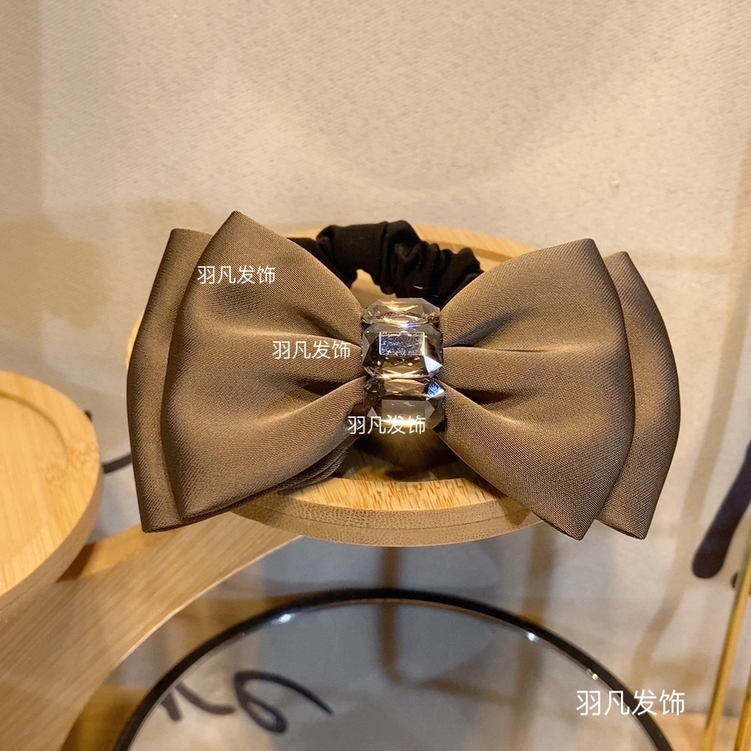 羽凡缎面蝴蝶结小香风大肠圈时尚闪钻高级感法式扎发马尾头绳皮筋