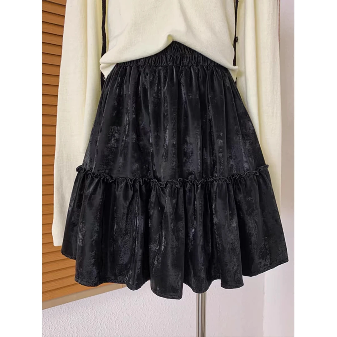 新品木耳边气质短裙7005