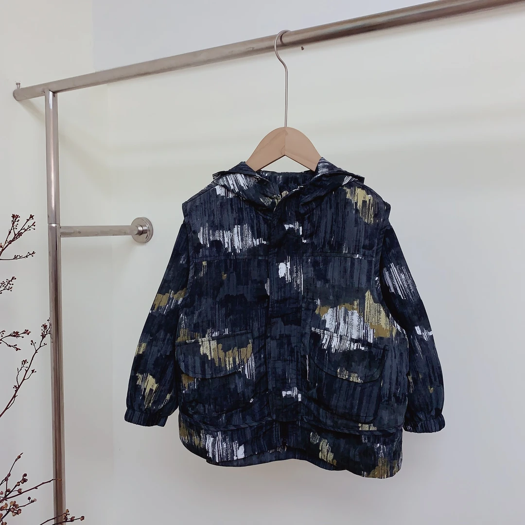 324001  儿童迷彩外套  安蒂宝贝童装休闲上衣秋款洋气休闲外套