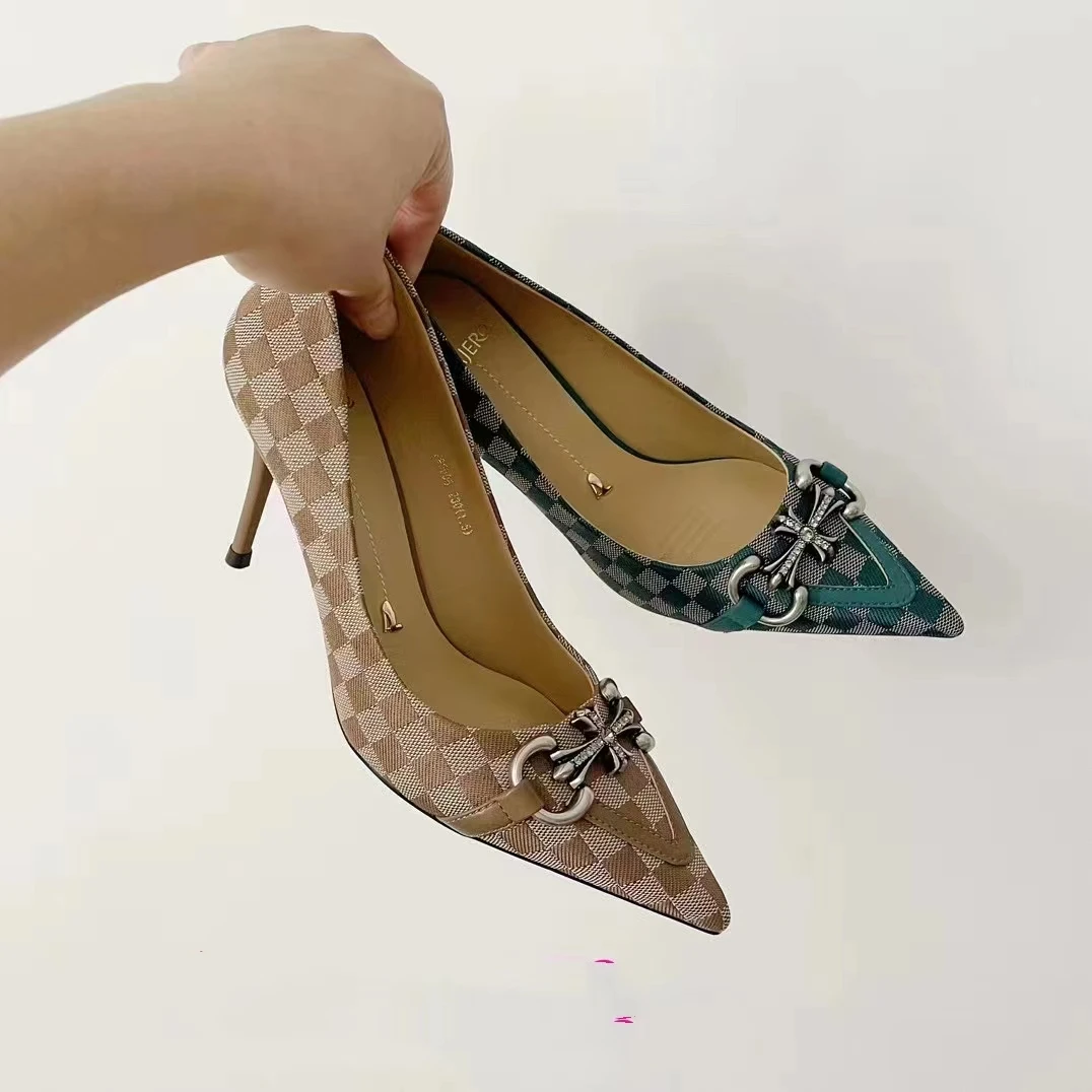 专柜正品新款295006法式细跟设计感小众气质名媛尖头浅口单鞋