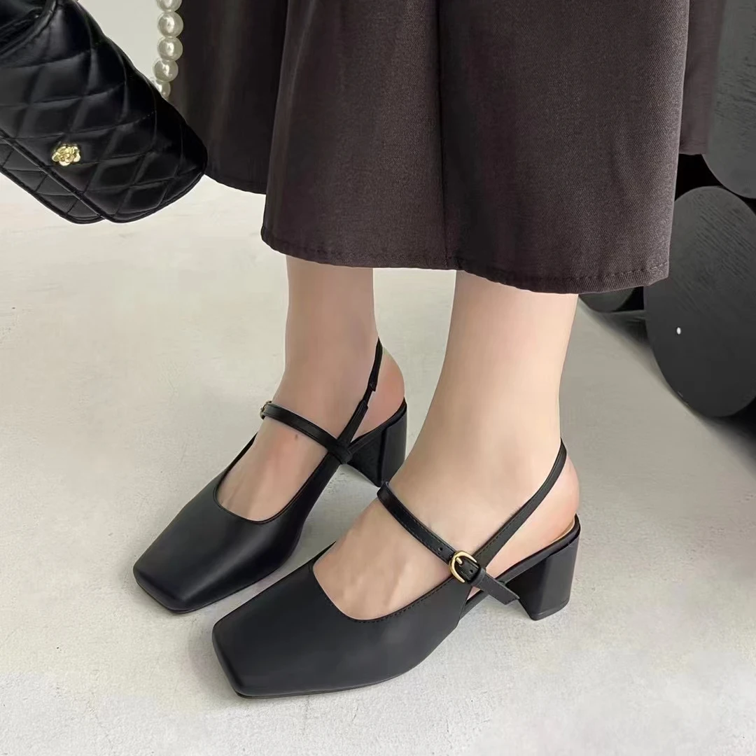 专柜正品883509粗跟一字扣夏外穿包头凉鞋百搭软底法式玛丽珍女鞋