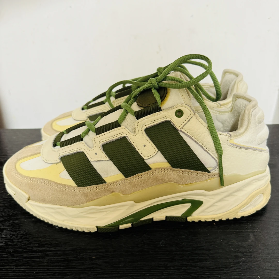 42码/adidas 低帮 棕绿 生活休闲鞋