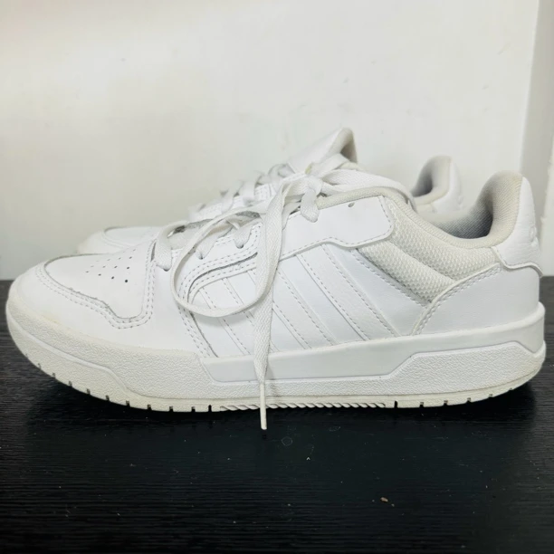 42码/adidas 低帮 亮白 板鞋