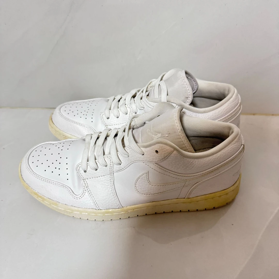 43码/AJ 1 低帮 纯白 复古篮球鞋