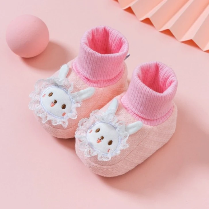 【特卖】婴儿鞋袜春秋袜鞋0-1岁宝宝鞋子软底防滑不掉鞋护脚