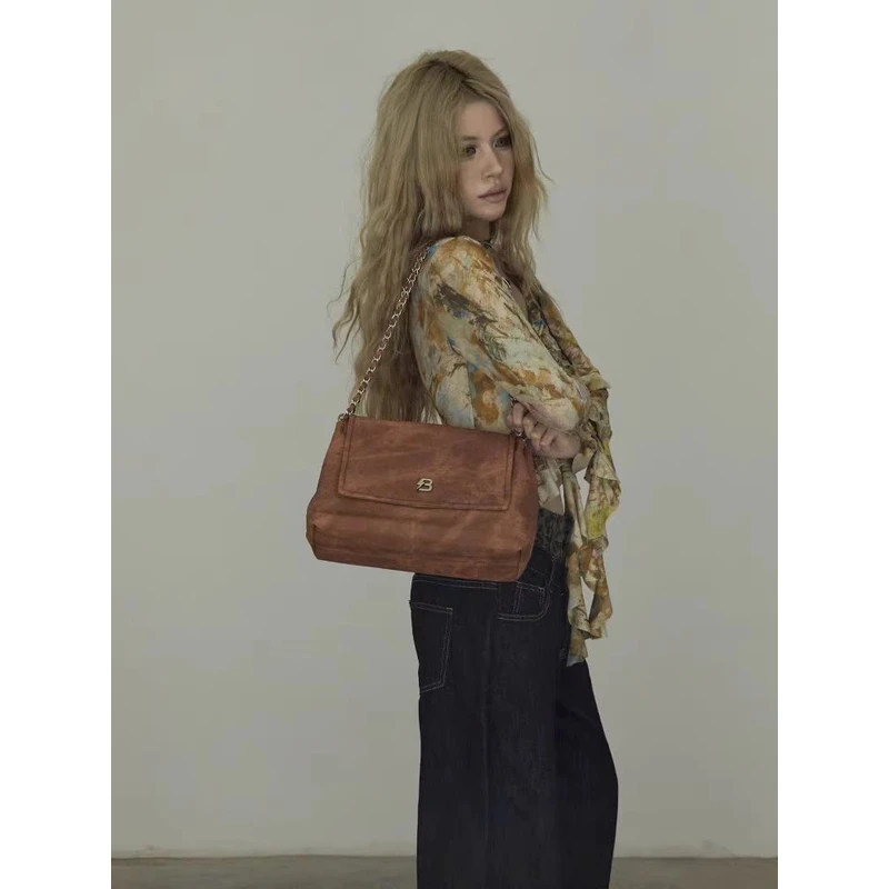 2024新款超火百搭两用单肩斜挎女包