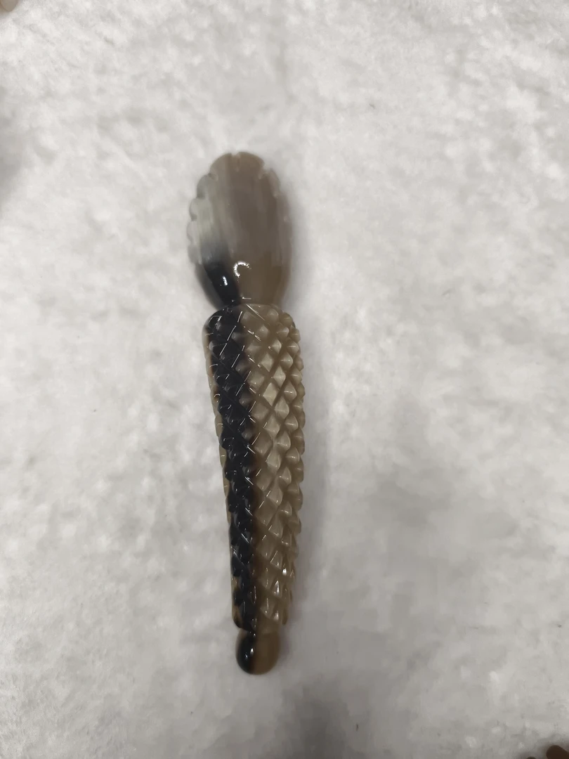 精品牛角筒洗头桶牛角梳家用