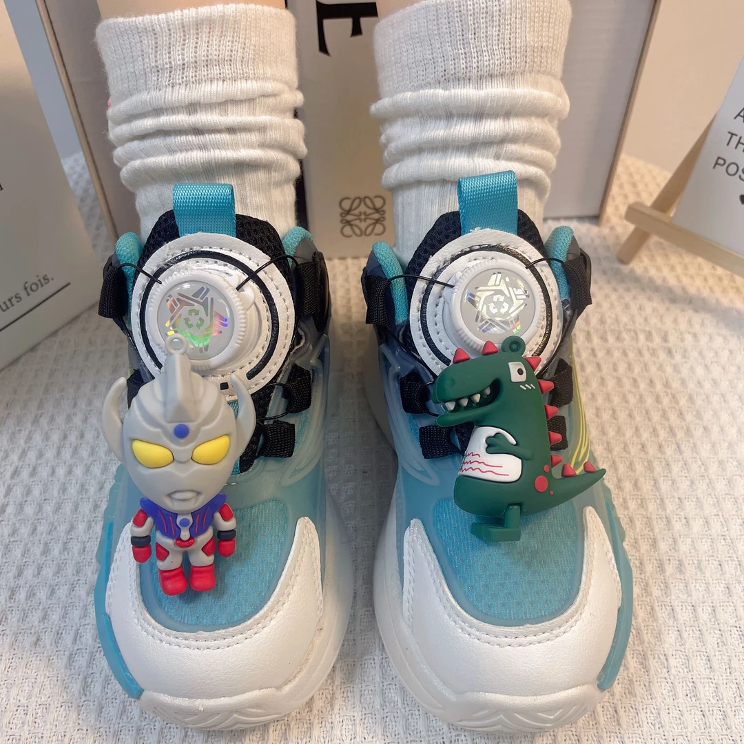 男童5-13岁清爽卡通宝宝运动鞋防臭休闲防滑篮球鞋立体洞洞跑步鞋