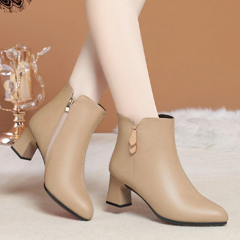 高档粗跟短靴女配裙子2023新款中跟妈妈鞋棉鞋秋冬款皮鞋加绒马丁