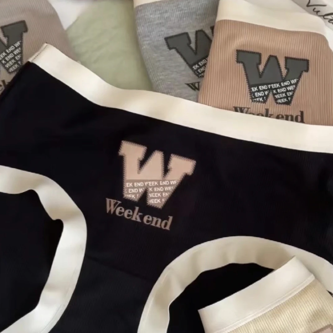 翘秘运动风条纹字母款女士中腰内裤拍1发3简约柔软亲肤