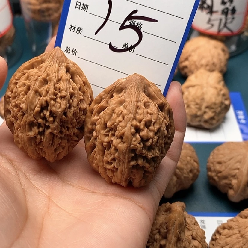 【闪购商品】文玩核桃吊坠厚***M15