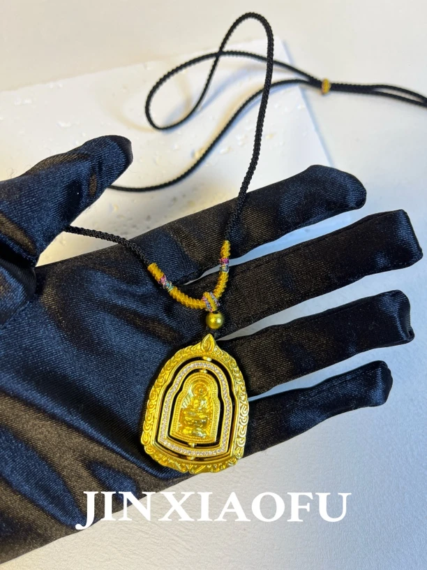 铜合金布艺项链 JINXIAOFU｜大日如来旋转佛牌项链镶嵌5G锆石