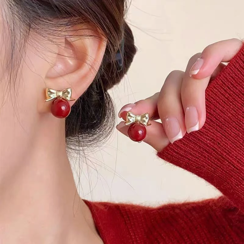 铜合金耳饰 酒红色珍珠耳钉潮气质名媛高级感金边秋冬红色耳饰～