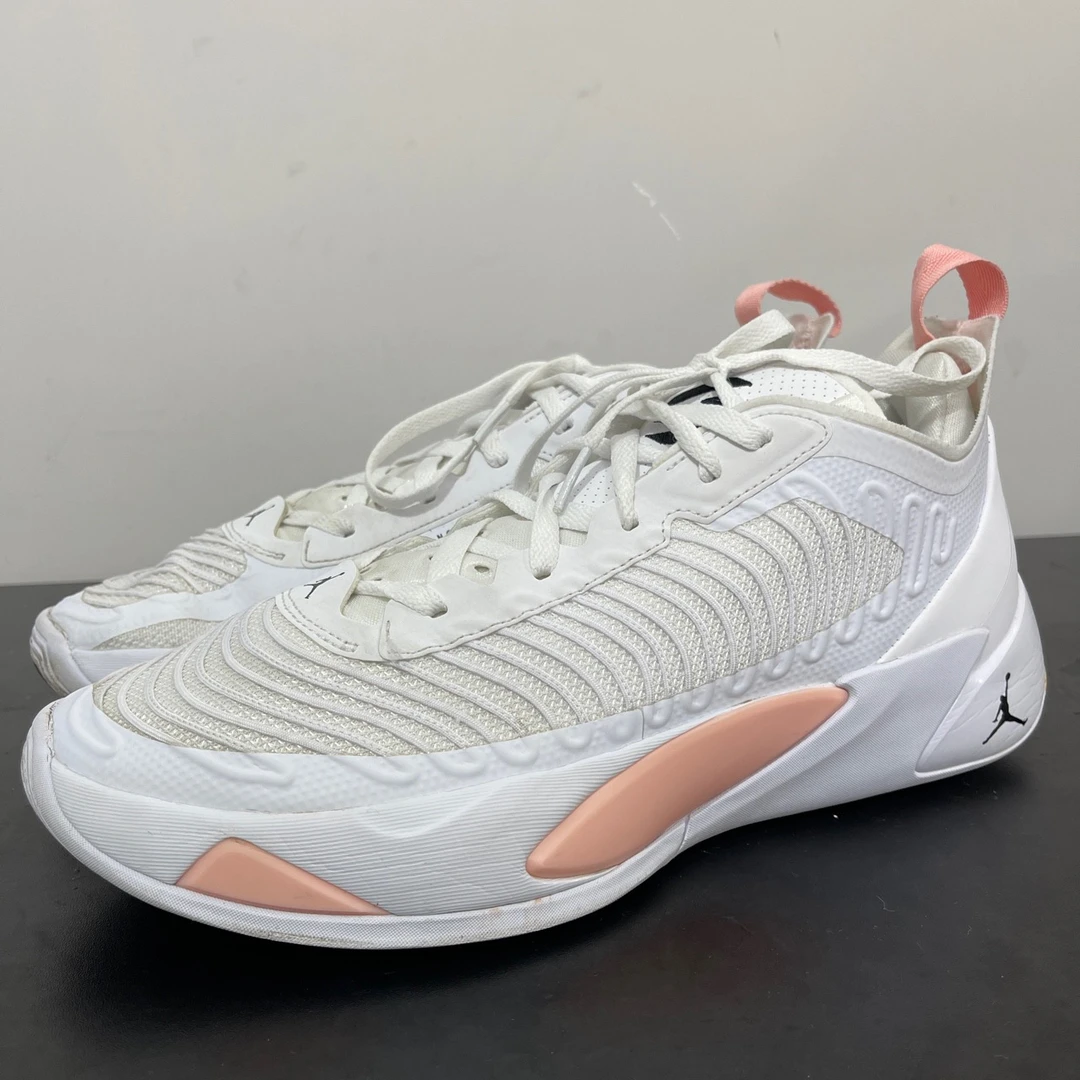 贰/44码/Jordan 东契奇1代白粉中古球鞋/9新/原盒/公价479