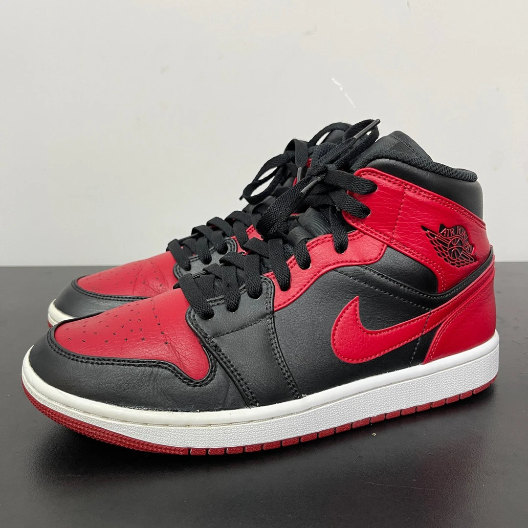 41码/Jordan AJ1Mid 小禁穿板鞋/9新鞋边开胶/无原盒/公价780