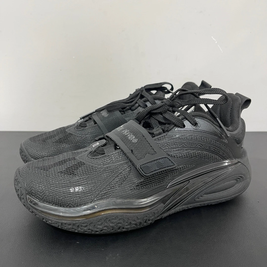 叁/二手/42码/安踏 欧文一代 黑武士中古球鞋/96新/原盒/公价779