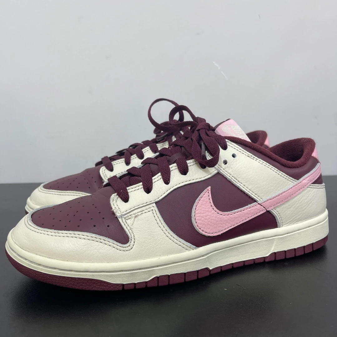 42.5码/Nike DunkLow 酒红板鞋/95新/无原盒/公价559