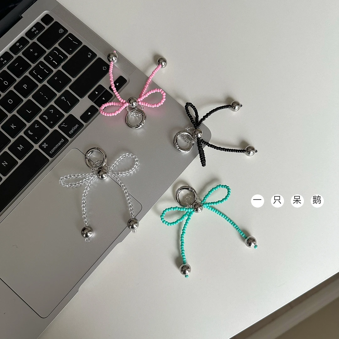 一只呆鹅 | 蝴蝶结芭蕾风 手工串珠自制ins风韩挂饰手机壳挂件