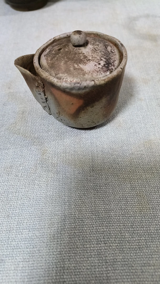 备前手捻玉露宝瓶